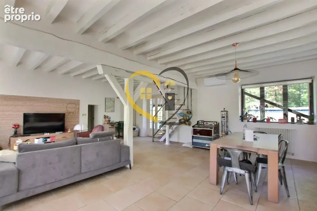 Maison 240 m² à vendre à Bourges (18000) - photo 9