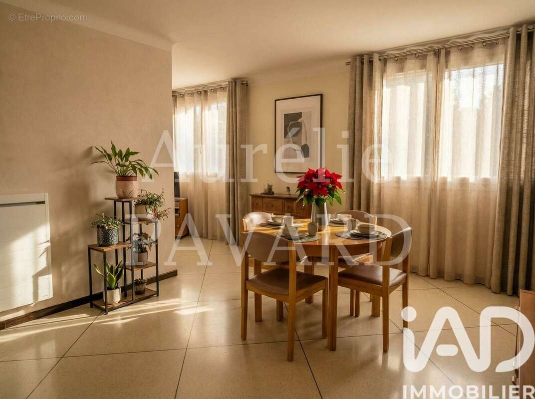 Photo 2 - Appartement à LES PENNES-MIRABEAU