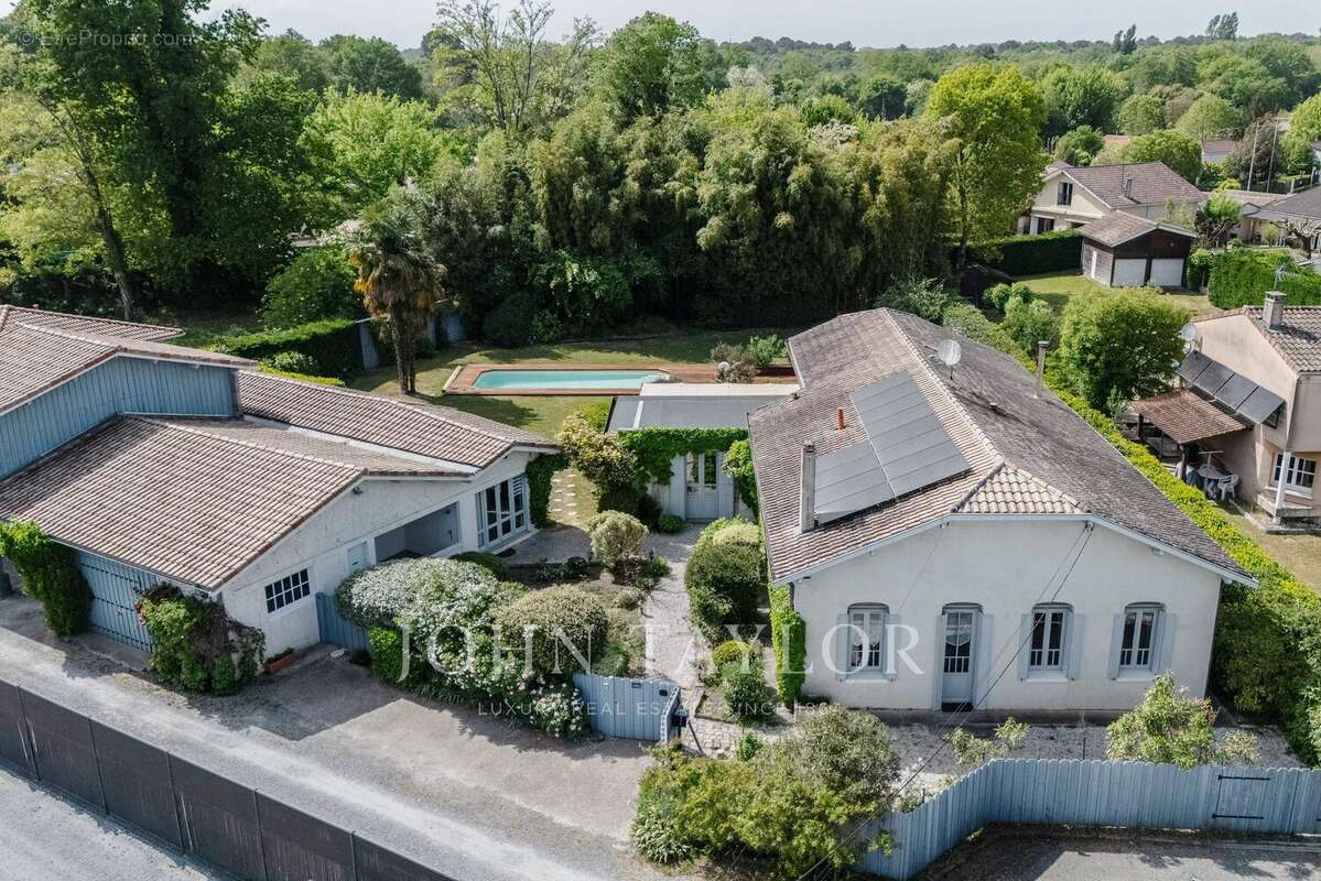 Maison à GRADIGNAN