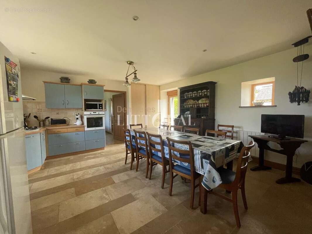 Maison à PLOUGRESCANT