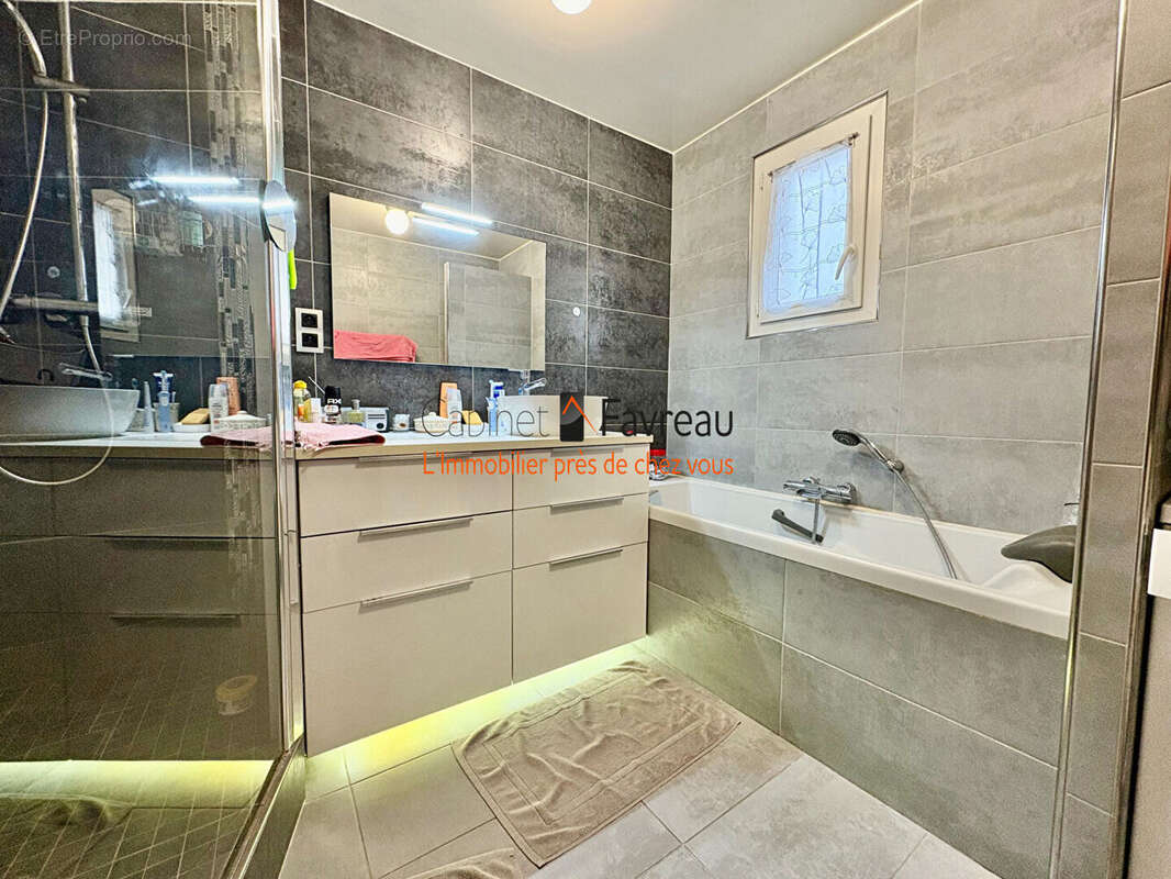 Appartement à VITRY-SUR-SEINE