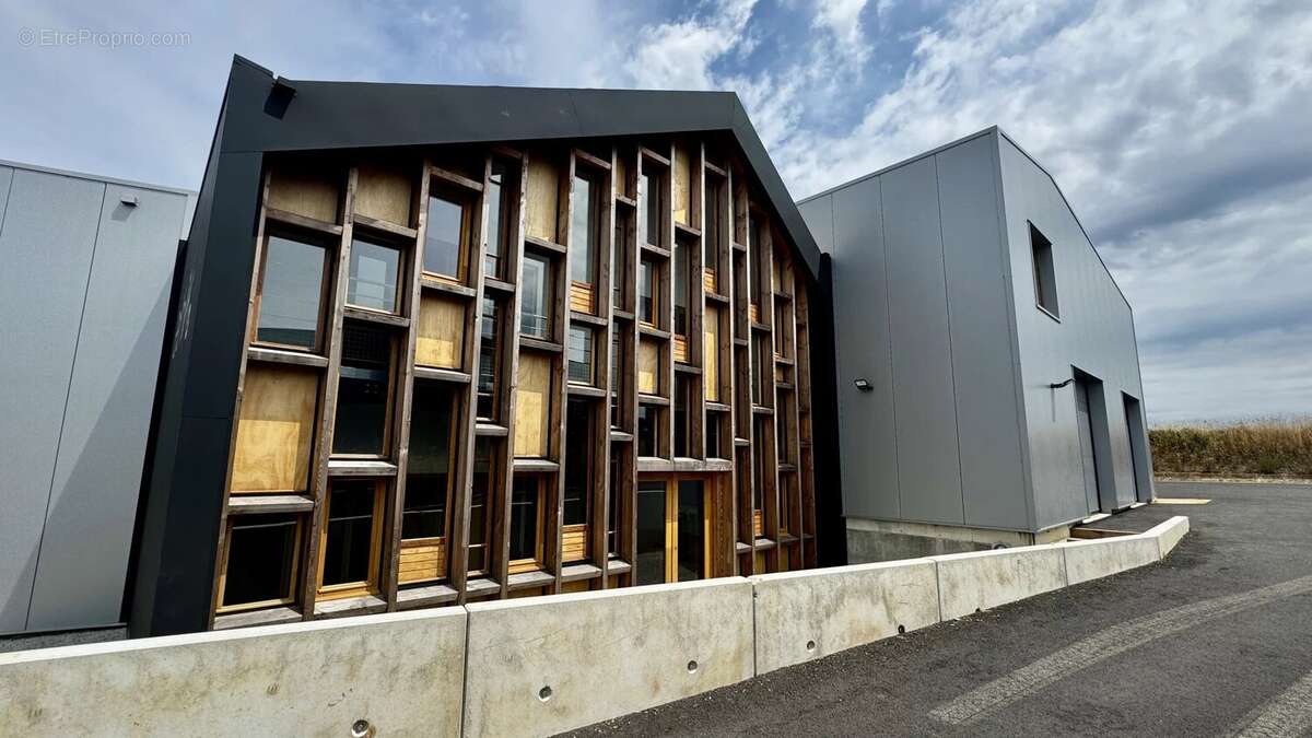 VANNES SENE - Bureau professionnel de 31 m² avec parkings proche bus - photo 13