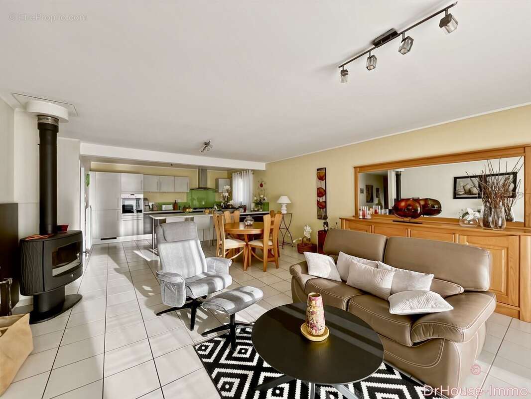 Maison à BELMONT-BRETENOUX