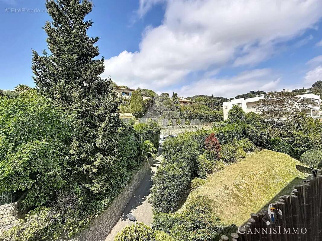 Appartement à LE CANNET