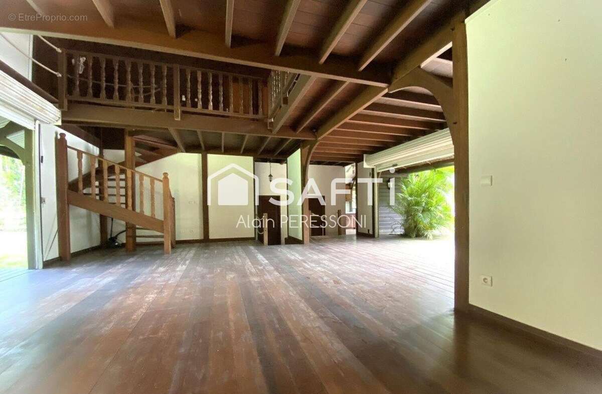 Photo 5 - Maison à MONTSINERY-TONNEGRANDE