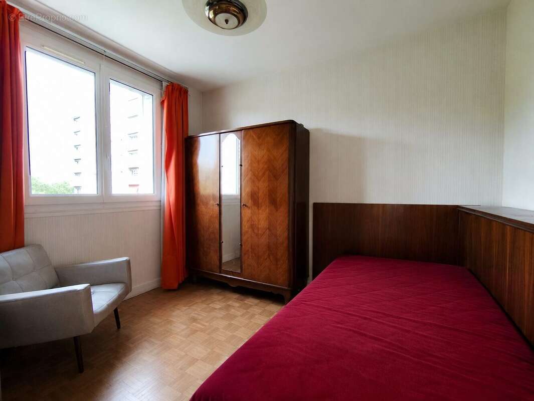 Appartement à MAISONS-ALFORT