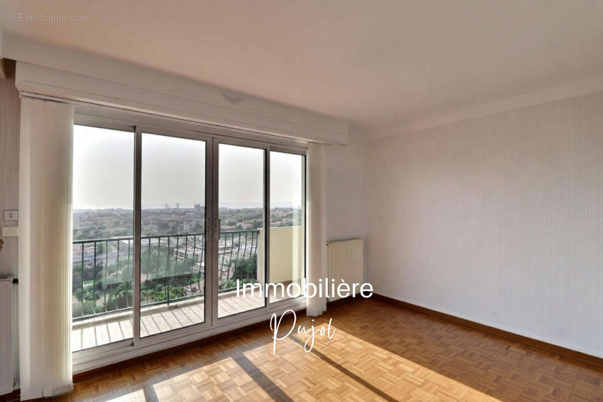 Appartement à MARSEILLE-12E