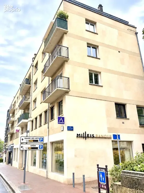 Commerce 74 m² à vendre à Rouen (76000) - photo 1