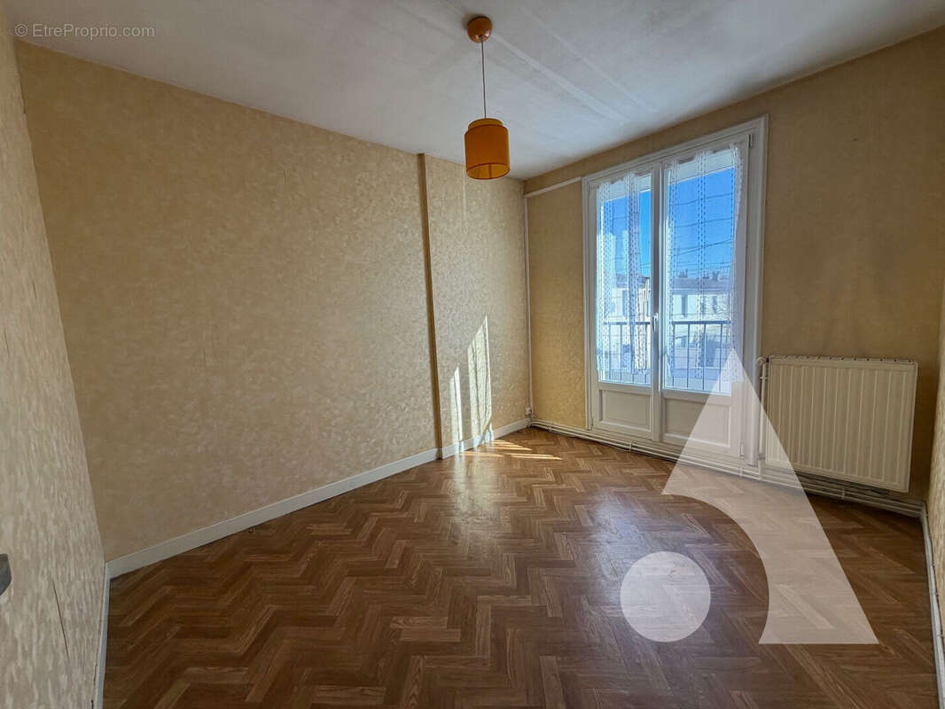 Maison à SAINT-ANDRE-LES-VERGERS