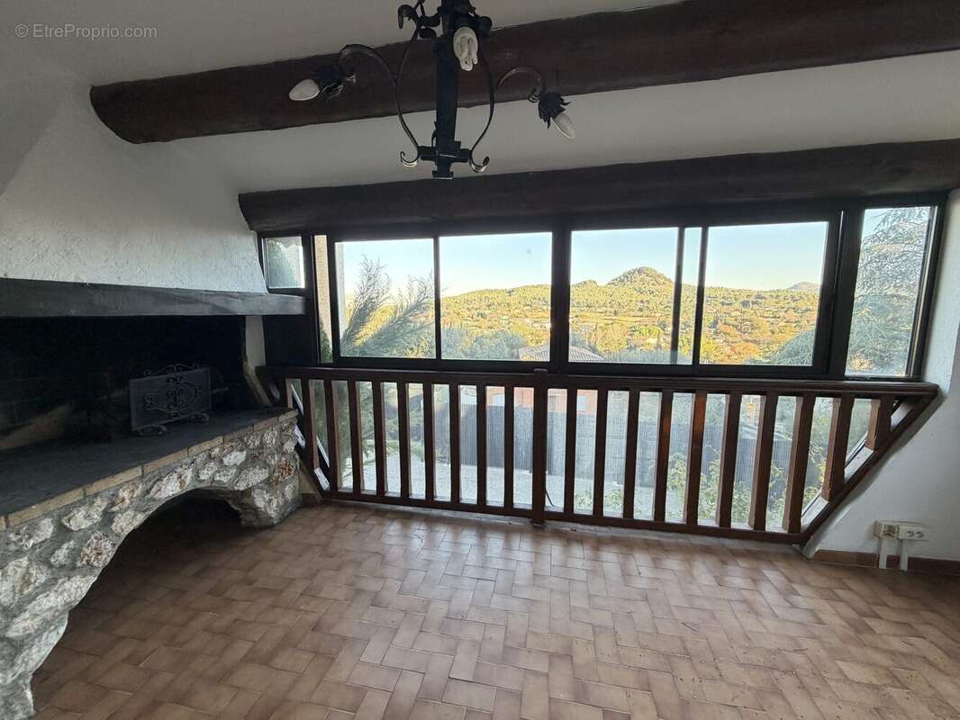 Maison à BOUC-BEL-AIR