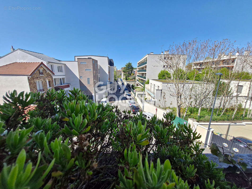 Appartement à FONTENAY-SOUS-BOIS