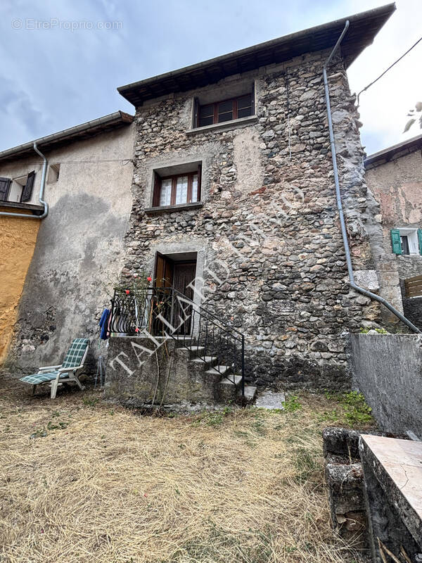 Maison à VALSERRES