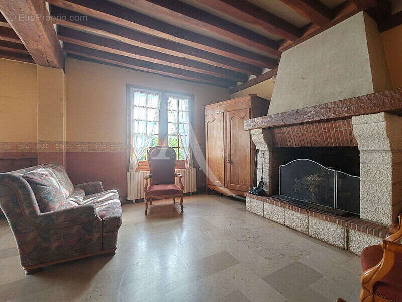 Maison à CHAILLES