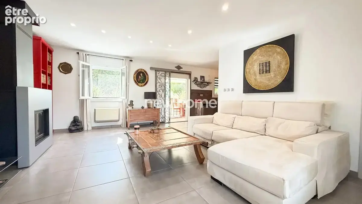 Maison provençale de charme 7 pieces avec piscine et t2 indépendant - photo 8