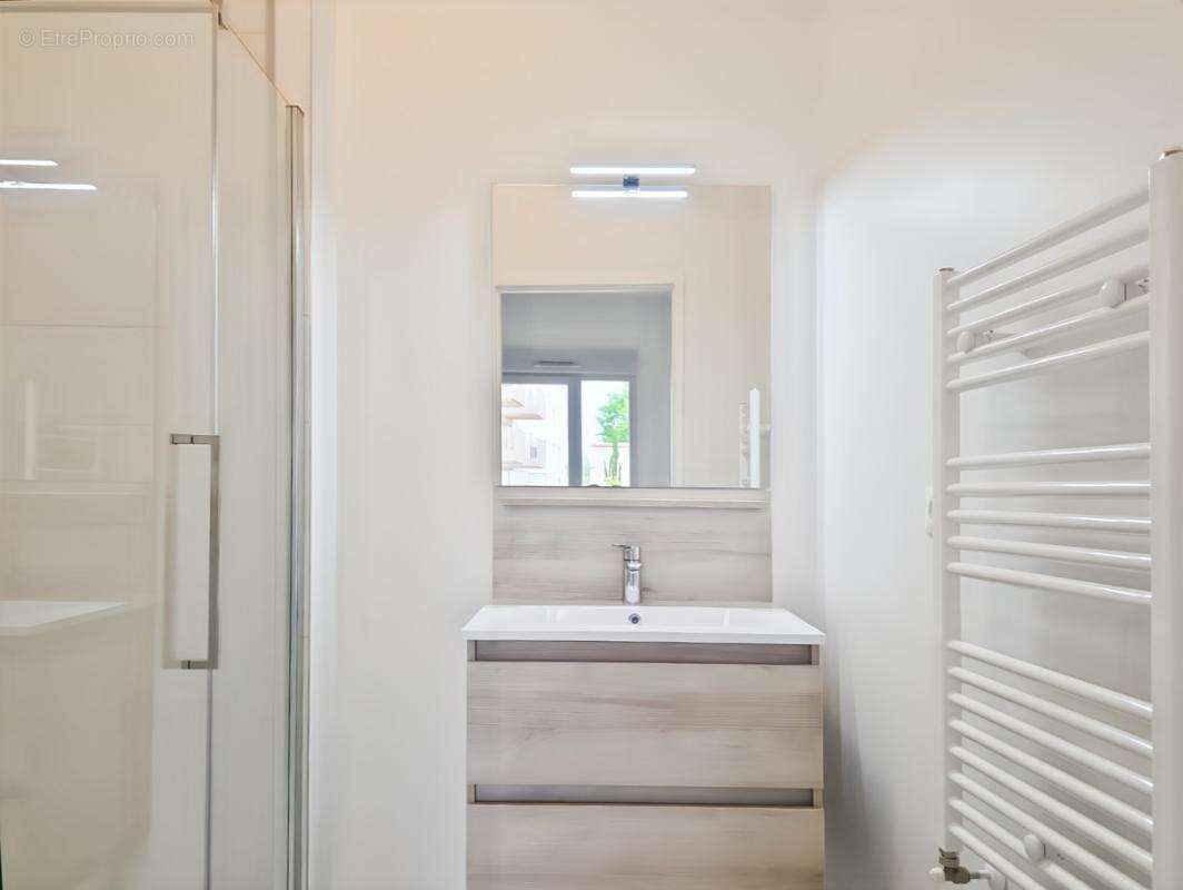 Appartement à RILLIEUX-LA-PAPE