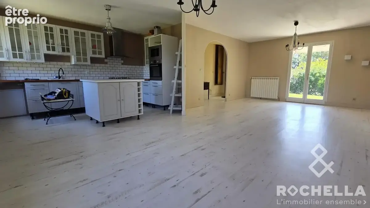 Maison 5 pièces 104 m² à vendre à Loulay (17330) - photo 6