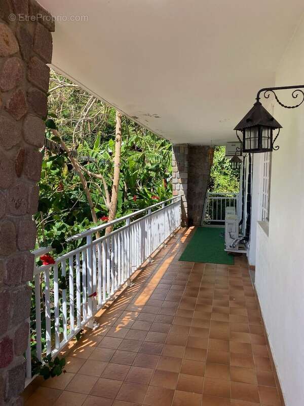 Maison à POINTE-NOIRE