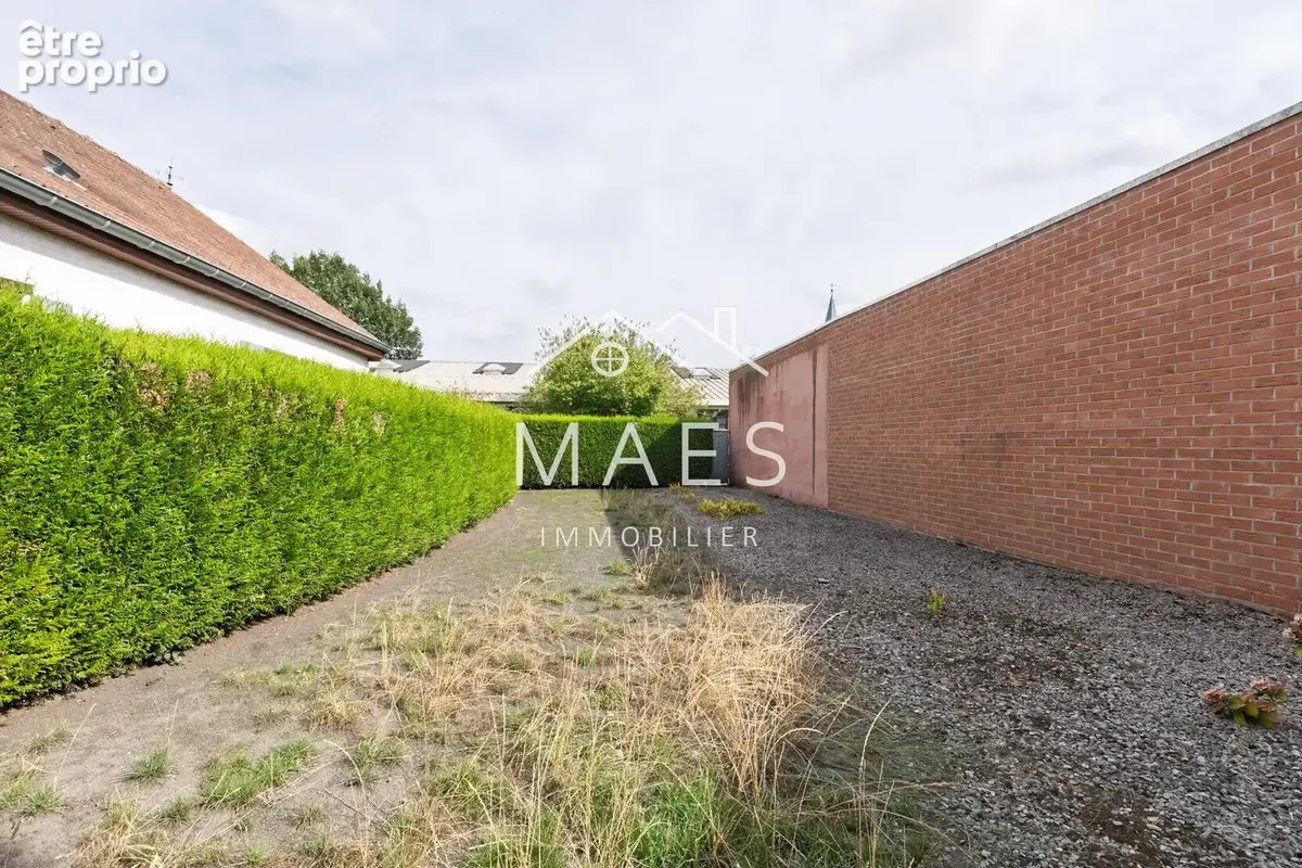 QUESNOY-SUR-DEULE - Centre-ville - Maison semi-individuelle avec jardin, garage - photo 6