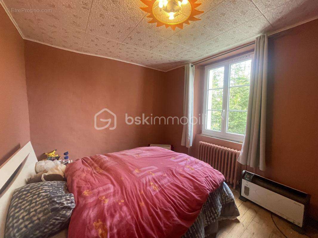 Maison à CERISY-LA-FORET