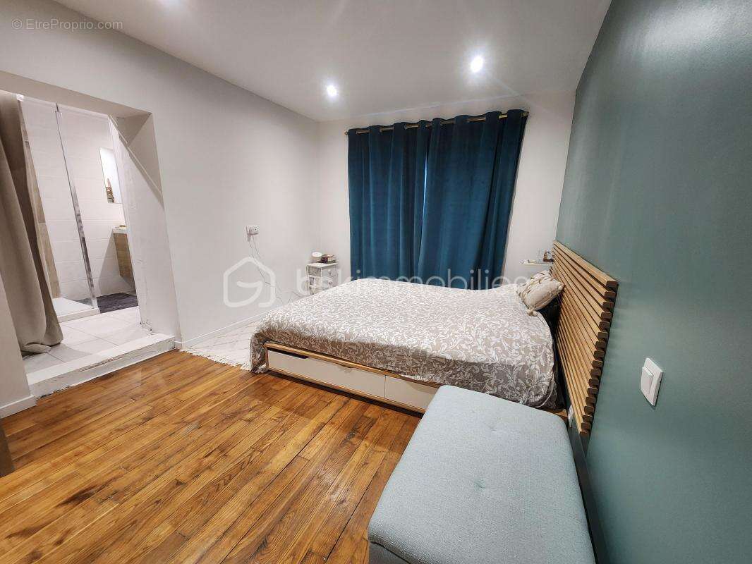 Maison à CHATILLON-SUR-CHALARONNE