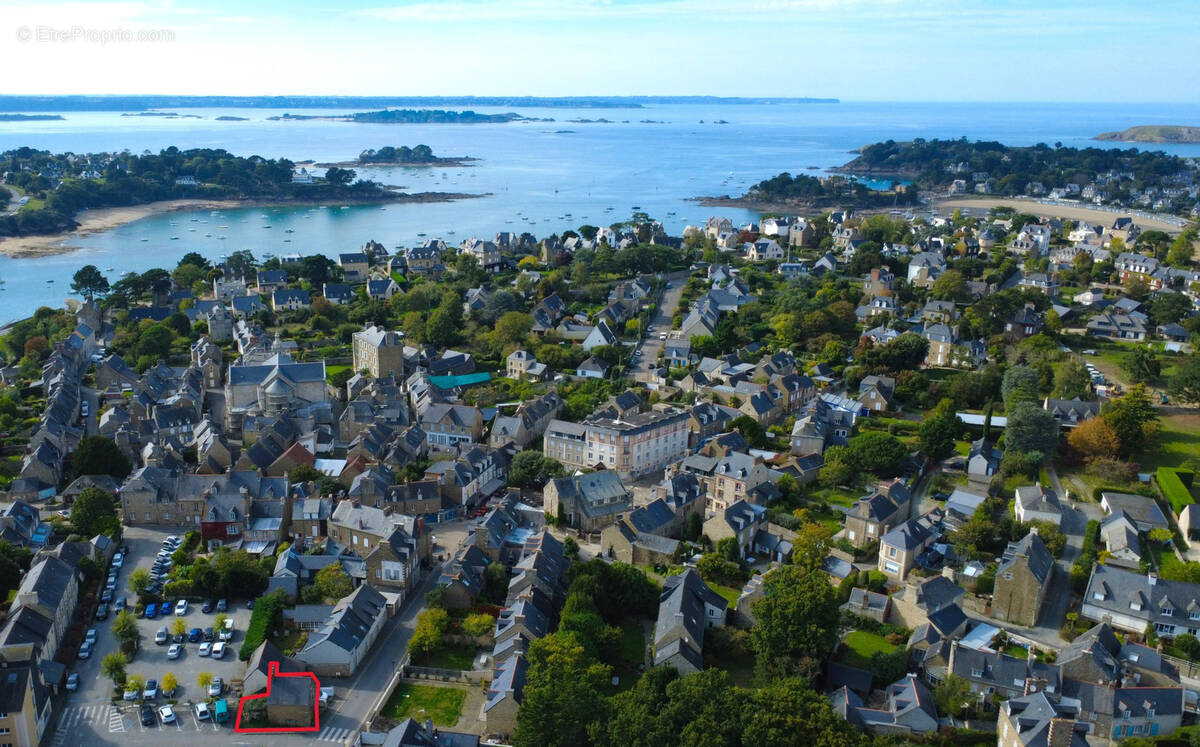 Maison à SAINT-BRIAC-SUR-MER