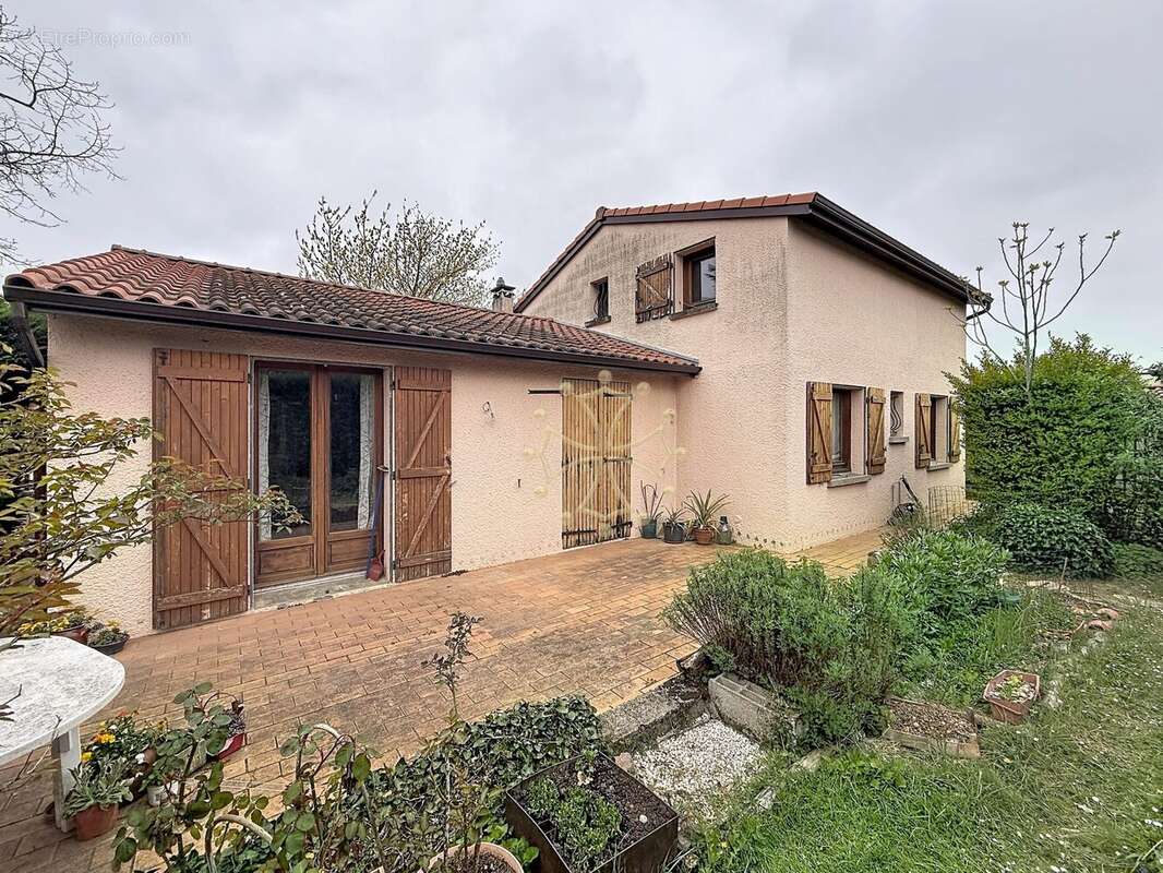 Maison à MONTBERON