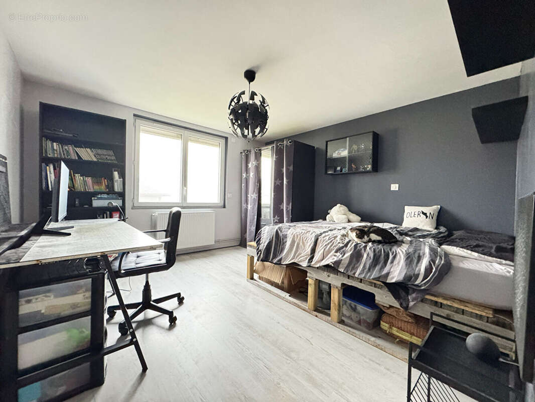 Maison à COULOUNIEIX-CHAMIERS