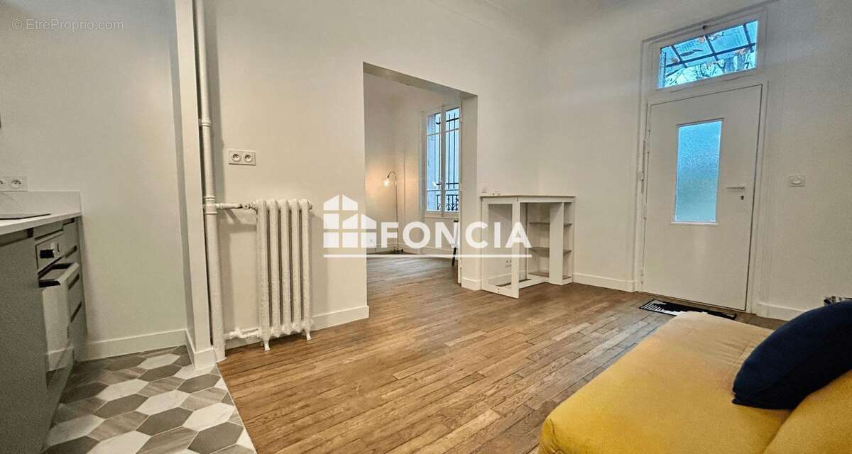 Appartement à COLOMBES