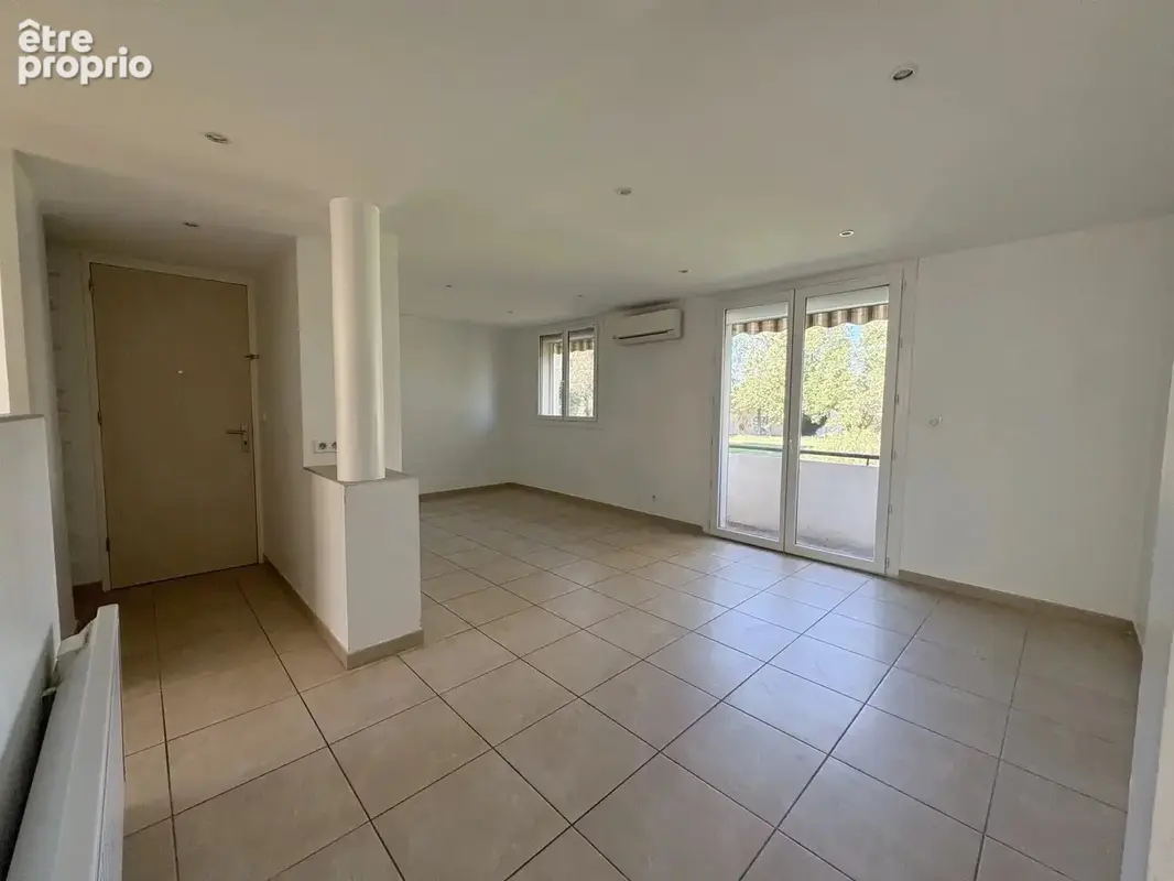 Photo Appartement à Arles au prix de 142 000€