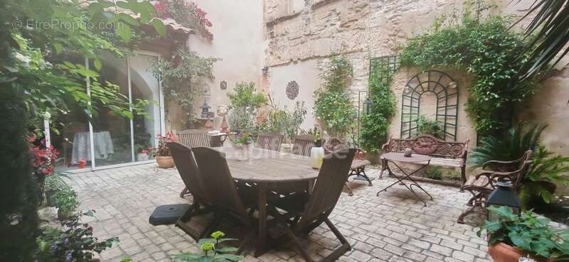 Maison à TARASCON