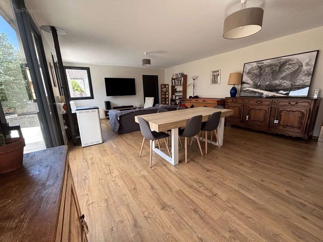 Maison de plain pied avec garage - photo 4