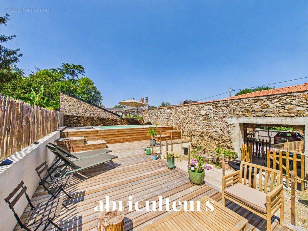Maison ancienne de charme en parfait état en vente à La Martinière / Le Pellerin (44640) - photo 15