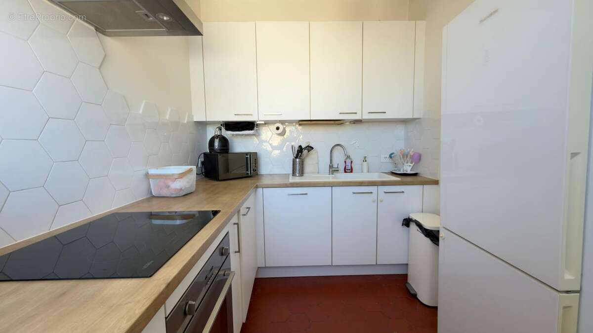Exclusivité Appartement 72 m² dernier étage - photo 2