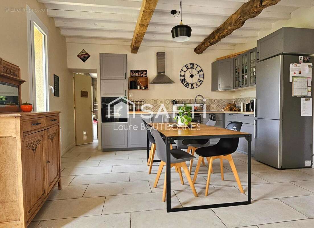 Photo 2 - Maison à SAINT-SULPICE