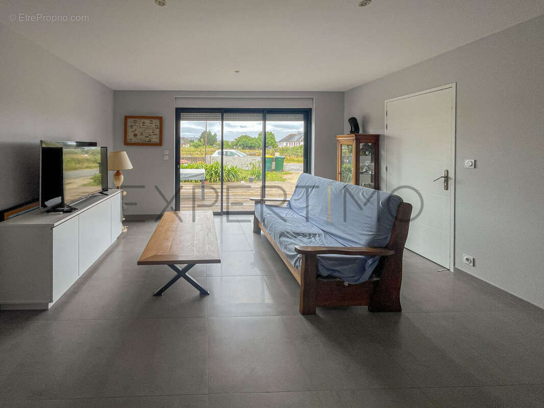 maison de 2019, 4 chambres de 141 m2 avec un garage. - photo 4