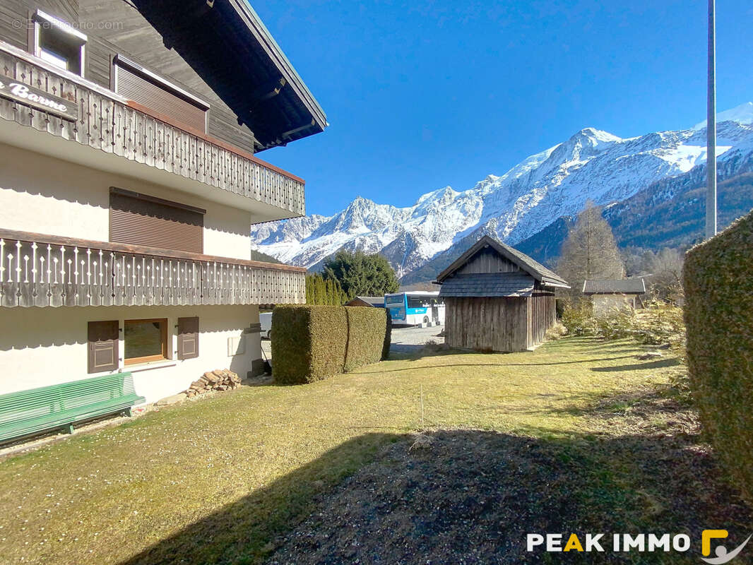 Chalet 7 pièces + 2 appartements 477 m2 au total - Les Houches - photo 3