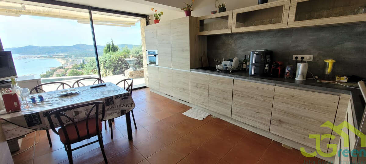 Maison à LE LAVANDOU