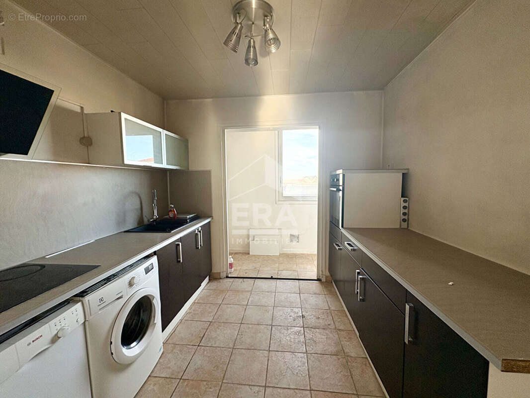 Appartement à AUREILHAN