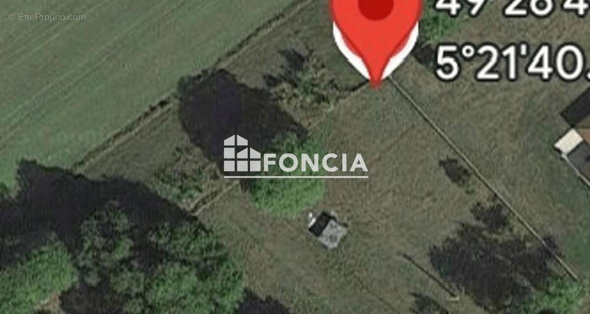 Terrain à REMOIVILLE