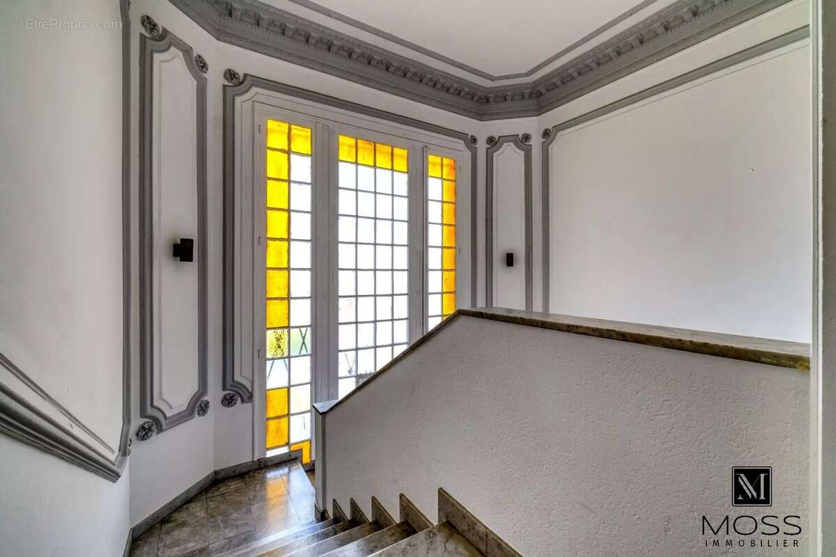 Parc Chambrun . Superbe Villa de 10 Pieces - photo 34