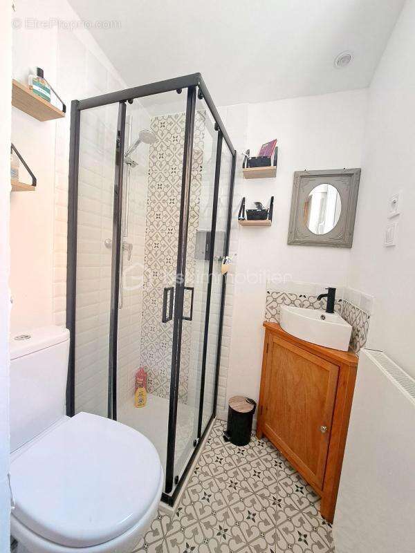 Maison renovee en briques avec entree sous porche et rentabilitee assuree - photo 13