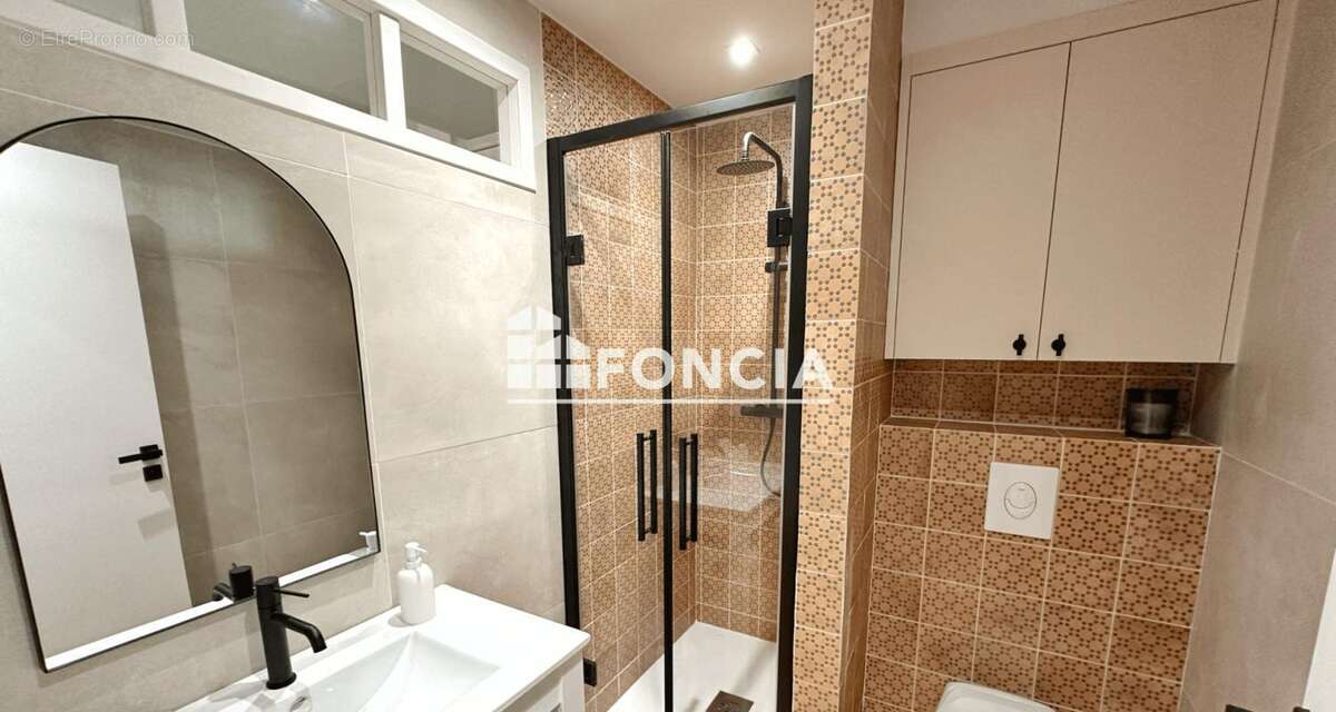 Appartement à SANARY-SUR-MER