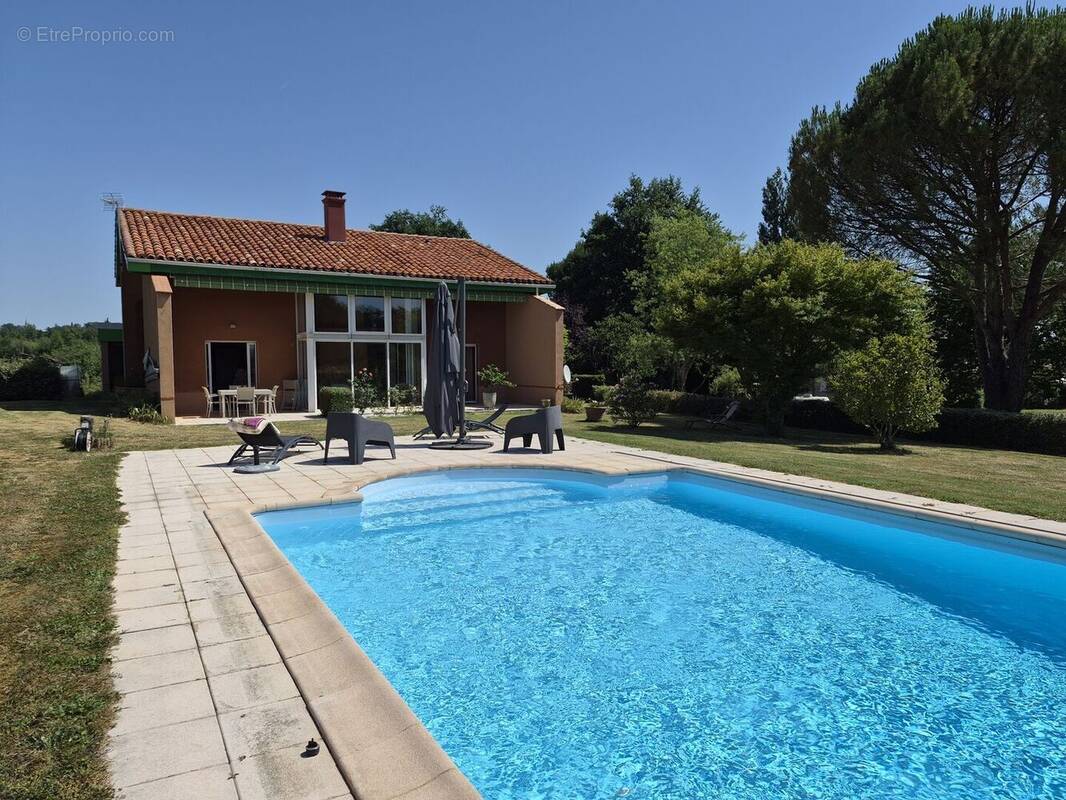 FP1 - Maison à CASTELNAU-MAGNOAC
