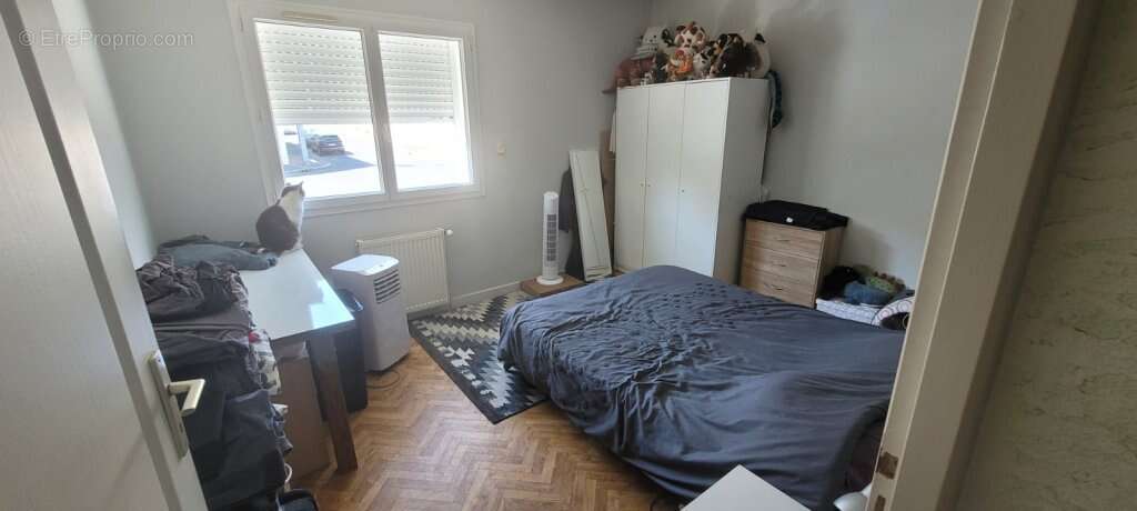 Appartement 180 m² à Le Creusot  - photo 18