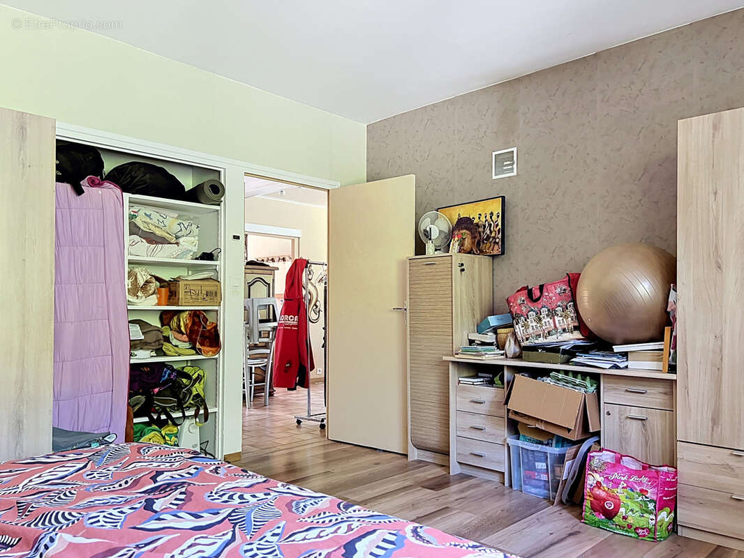Curienne - Maison - Terrain 1 170 m2 - photo 14