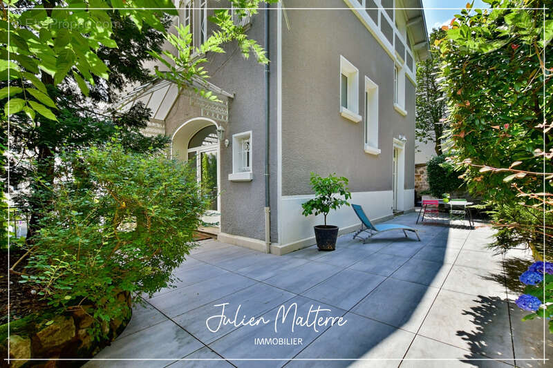 Maison à SAINT-ETIENNE