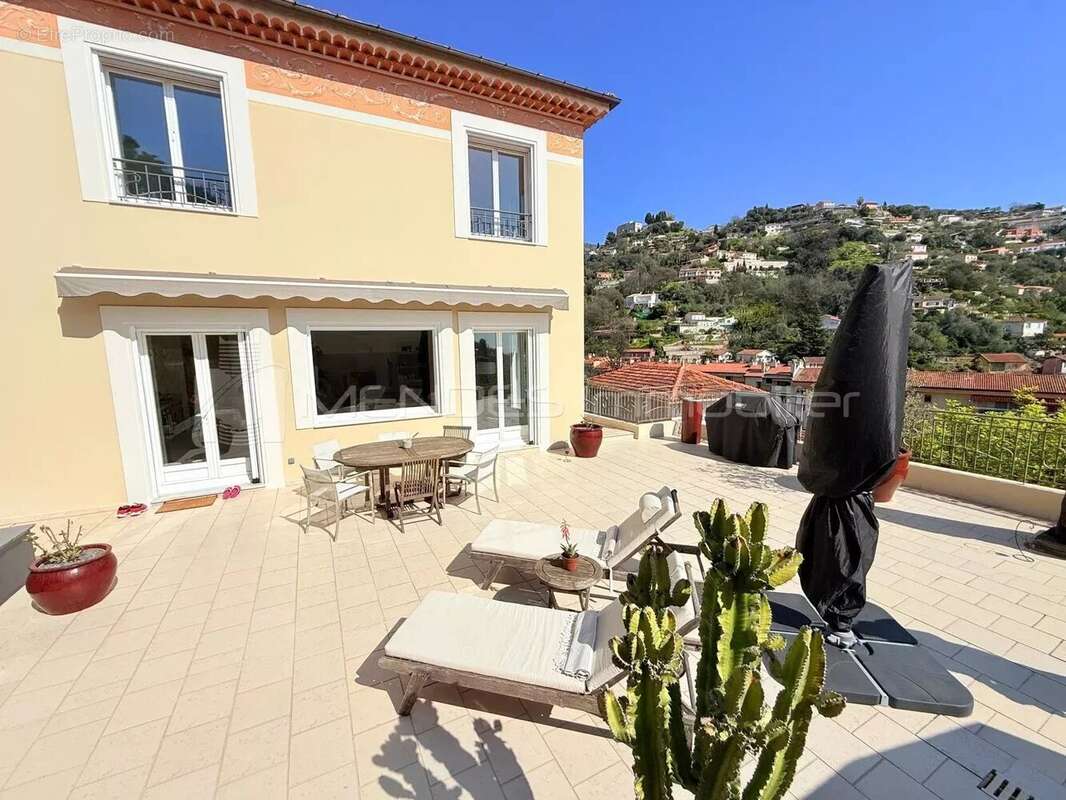 Maison à MENTON
