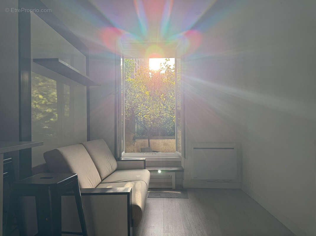 Studio avec jardin privatif  / Esprit 'Maison'  Quartier Jourdain / Buttes-Chaumont - photo 5