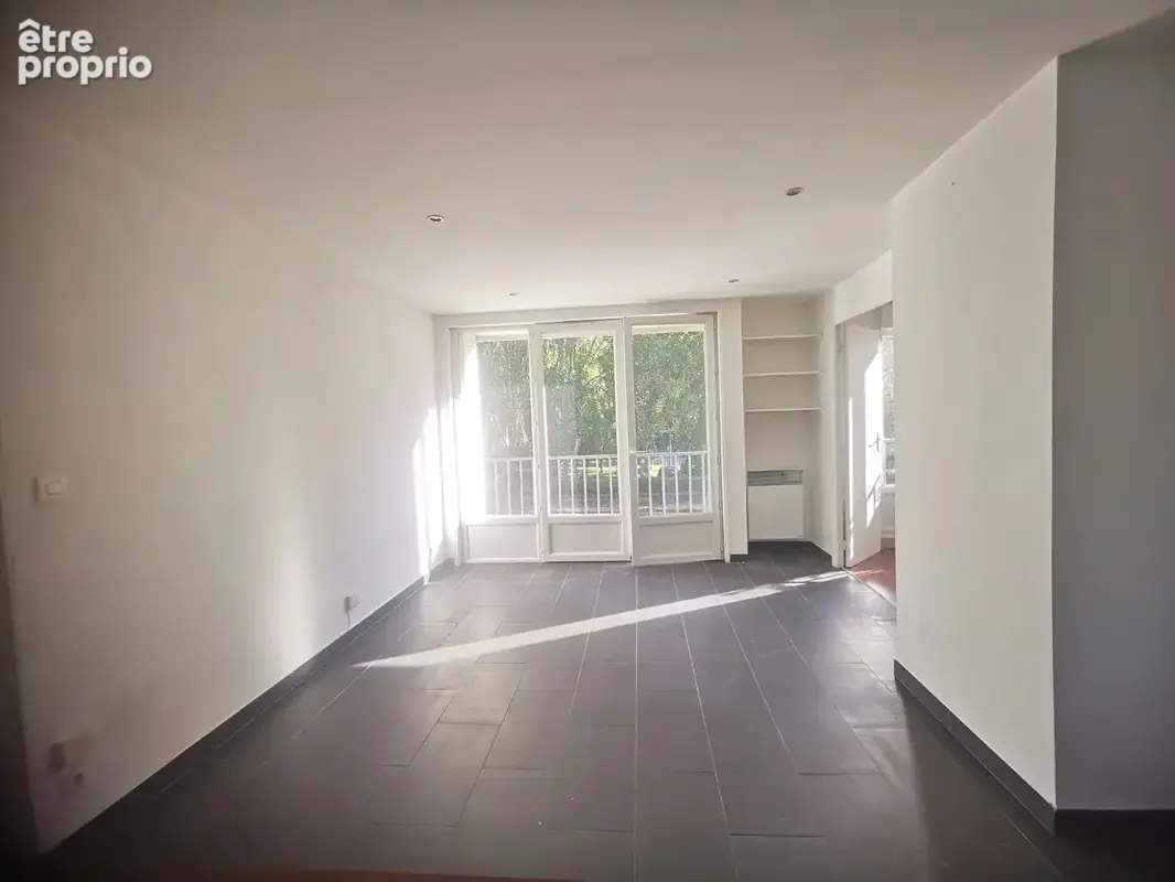 La Madeleine centre,  Appartement T3  de 49.20 m² avec balcon - photo 2