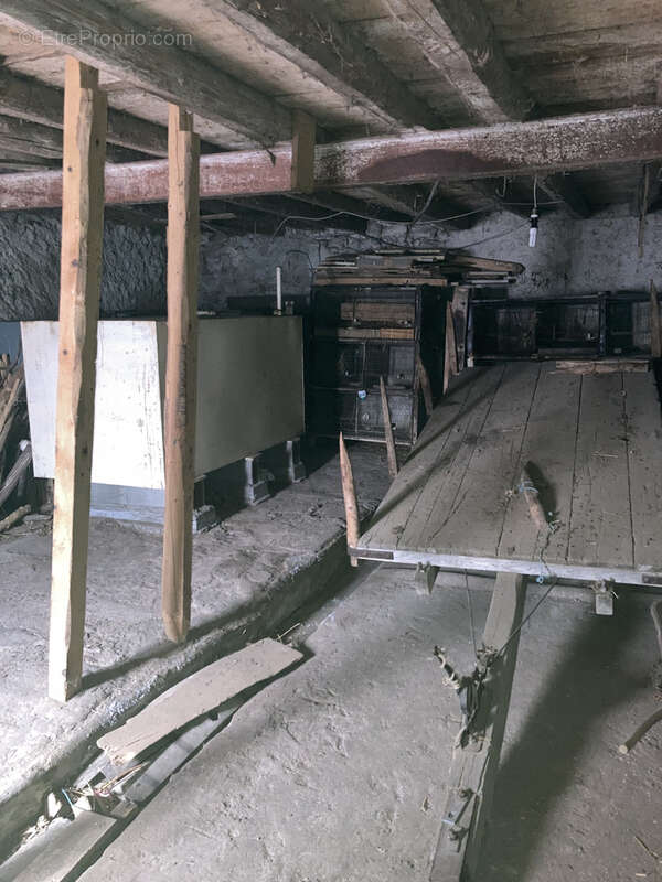 Maison à rénover avec possibilité de terrasse de toit - photo 11